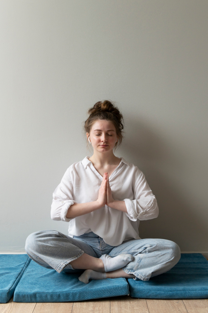 12 Tips & Techniques to Meditate for Anxiety